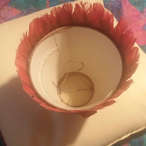 Red Feather n Stone Lamp Shade - Picture 4 of 7